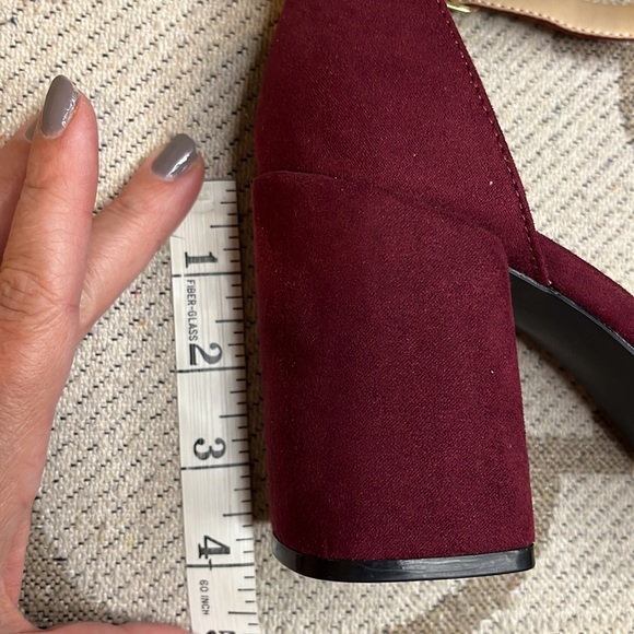Lulu’s Ellarose Burgundy Suede Ankle Strap closed toe 4” block heels - Picture 11 of 15